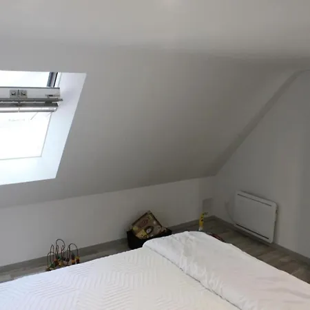 La Mirande Ayzac-Ost